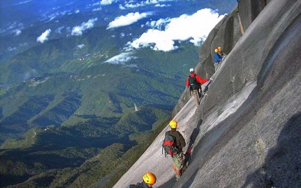Mount Kinabalu (Sabah, Malaysia) is third on the list of most dangerous | Photo: Shutterstock