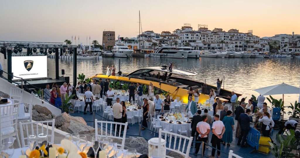 Opening party with the Lamborghini Tecnomar boat