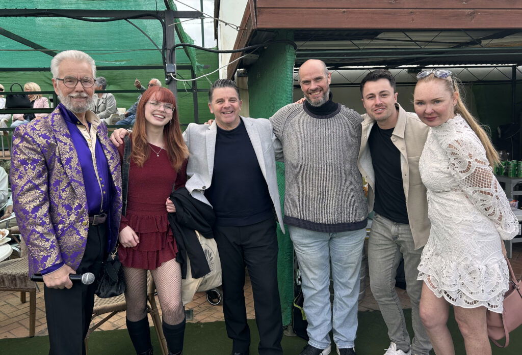 Brian Piccolo, Emma Luisa, Ricky Lavazza, George, Beni Nelm & Laura Elen