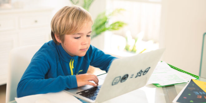 Crimson Global Academy: The online school helping students in Spain aim for global success