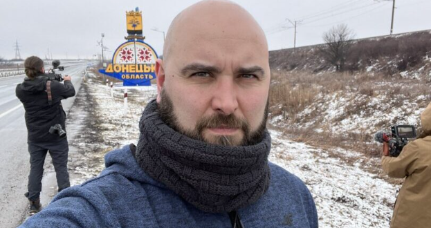 Spanish journalist accused of spying for Russia lands in Moscow after being released as part of prisoner swap deal with the West