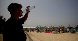 Heat warning announced for Spain's Costa del Sol next week - while a dozen-plus provinces are on alert for freak storms and hail