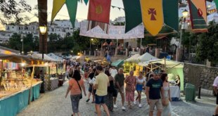 Soak up the sights, flavours and sounds of Frigiliana's '3 Culturas' festival - Costa Spain News