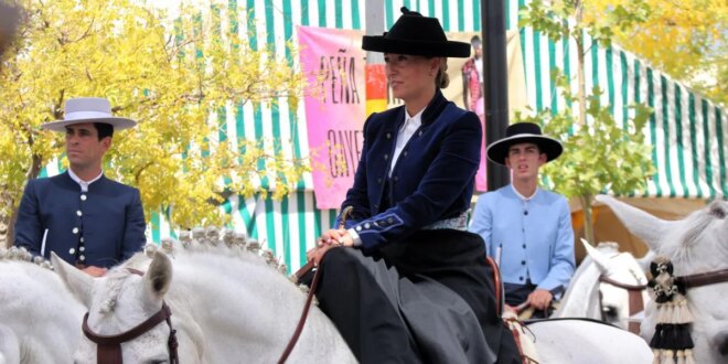 Imagen principal - An afternoon of horses and well-dressed riders at Ronda fair, in pictures