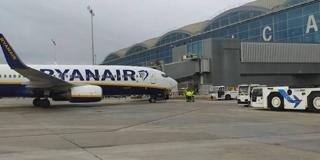 Ryanair accounts for half of passenger complaints at Valencian Airports in 2024 - - CSN
