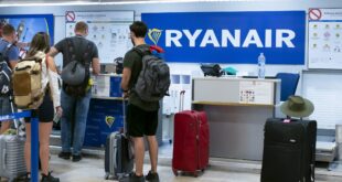 British tourist in his 60s collapses and dies in Spain while waiting to board Ryanair flight home