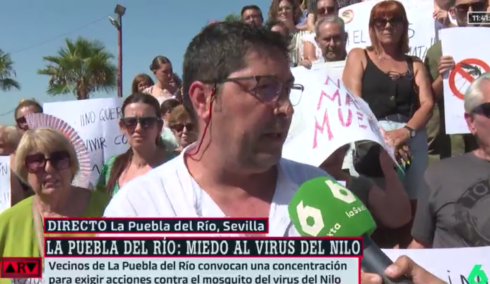 Fears of a new epidemic in southern Spain: Protesting locals demand a vaccine for deadly mosquito-borne virus following multiple deaths
