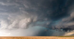 Rare “supercell” tornado covered the Castellon province in Spain « Euro Weekly News
