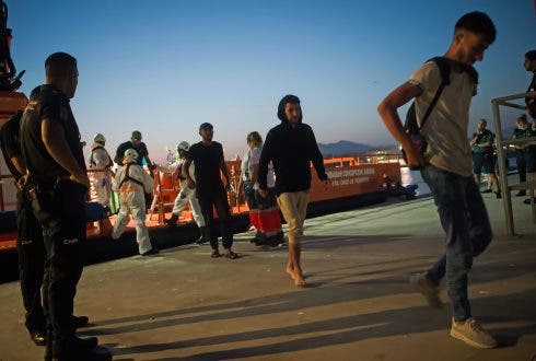 Immigration is the number one concern for voters in Spain, poll shows - CSN