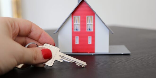 Spain's new property prices see biggest quarterly rise since 2007 - CSN