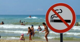 El Palmeral beach becomes smoke-free « Euro Weekly News - CSN