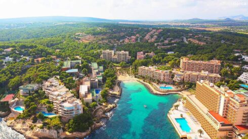 Drunk British tourist seriously injured after falling off wall and rolling down an embankment in Mallorca - CSN News