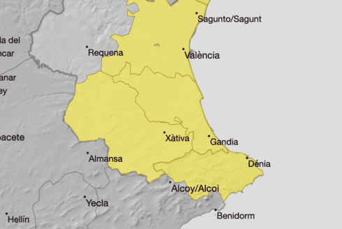 Weather warnings are issued for heavy rain and storms along Spain’s Costa Blanca – as deluge to soak tourists in Benidorm from today - CSN News