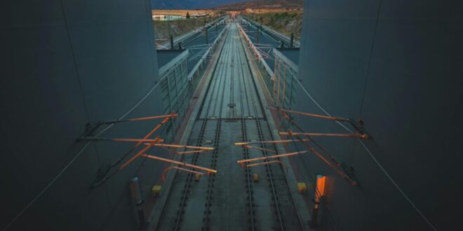 Spanish Train Giant Steams Ahead with New Cross-Border Services - CSN News