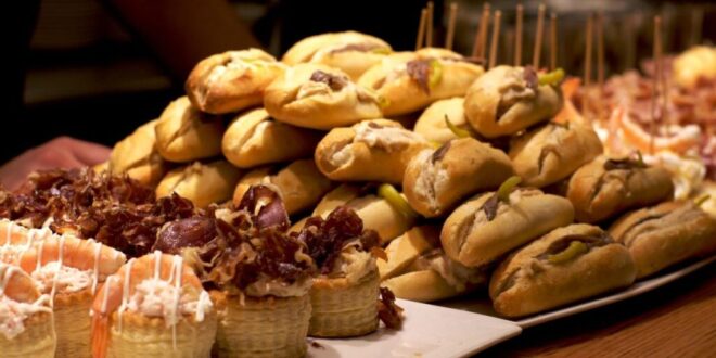 Love for street food in Calpe - CSN News