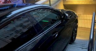 Drink driver blocks off Metro station entrance in Valencia after mistaking it for an underground car park