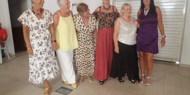 Afternoon tea in fashion - CSN News