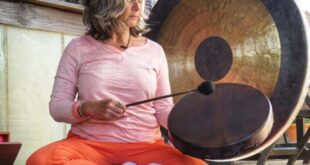 Singing bowls and meditation - CSN News