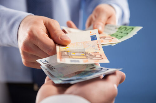 Alicante’s income landscape: Agost tops the charts - CSN News