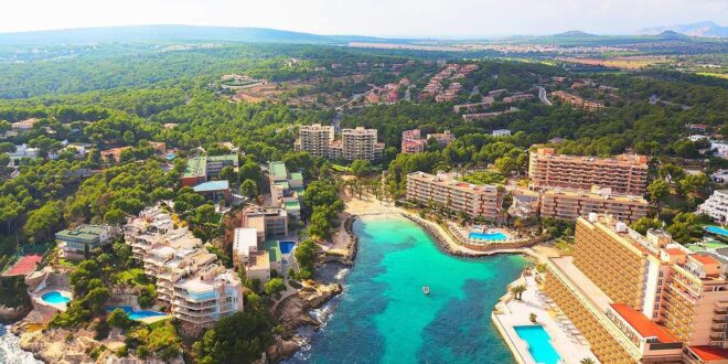 The love affair with the Balearics continues as the islands welcome more visitors in September than any other part of Spain  - CSN