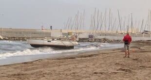 Maritime mystery as sailboat washes ashore - CSN News