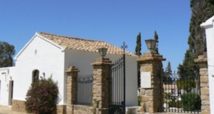 Mojácar’s San Agustín Cemetery: a resting place with expatriate influence - CSN News