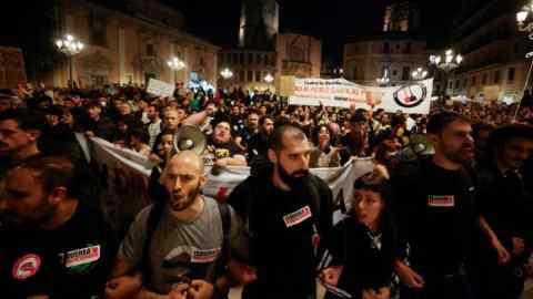 Spanish official blames flood alert failure on Madrid, not his long lunch - CSN News