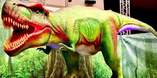 Málaga-saurus: New dinosaur exhibition comes to the Costa del Sol! - CSN News