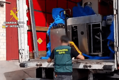 ‘Sophisticated’ fake cigarette factory with €4m monthly turnover is raided by police in Spain’s Malaga - CSN News