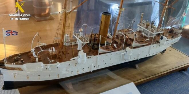 Police recover anchor of British Royal Navy vessel that was shipwrecked in 19th century from façade of house in Spain - CSN News