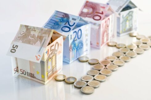 Property sales in Spain reach their highest since May 2007 after surging by 51% - CSN News