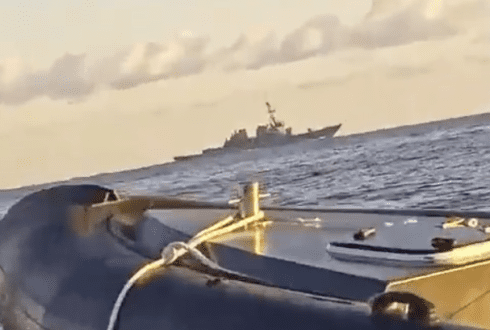 WATCH: Brazen drug traffickers film themselves ‘chilling’ in the Strait of Gibraltar as a giant US warship cruises past - CSN News
