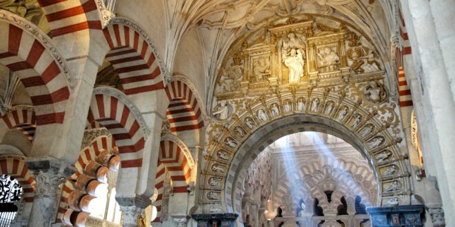 This is the best monument to visit in Spain, according to a poll of tourists - and it’s not the Alhambra palace - CSN