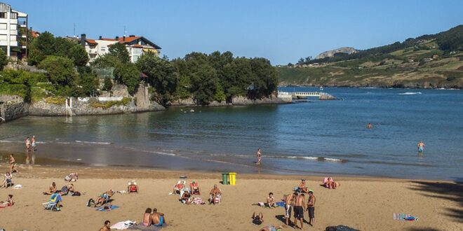 Fishing village dubbed ‘the most beautiful in northern Spain’ by National Geographic is a must-visit for 2025 - CSN