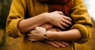 'Love Hug' robber with eight year trail of crime is arrested yet again on Spain's Costa Blanca Warning over ‘love hugging’ scam in Murcia after string of elderly people are targeted by gang TWO members of a ‘love-hug’ gang that travelled around Spain robbing elderly people have been jailed. Four Romanians- aged between 28 and 31- rented a 9 APR, 2024 @ 11:30 ALICANTE·CRIME & LAW·LEAD·MURCIA·OTHER NEWS Expat Brits in Benidorm sold drugs to bar and hotel customers with express deliveries via an electric scooter British tourist has expensive gold chain stolen by Benidorm ‘love hug’ thief who foolishly publishes social media photos of her showing it off A WOMAN stole a gold chain from a British tourist in Benidorm but was arrested days later after posting social media images of her wearing 27 NOV, 2023 @ 16:30 BENIDORM·COSTA BLANCA·CRIME & LAW·LEAD·VALENCIAN COMMUNITY ‘Love Hug’ robber with eight year trail of crime is arrested yet again on Spain’s Costa Blanca Callous ‘love hug’ robber targeting old people- and even offering sex- gets fifth arrest in recent months on Spain’s Costa Blanca A PROFESSIONAL ‘love hug’ street robber has been arrested in Alicante for the fifth time in recent months. The 26-year-old woman travelled all round Spain 15 AUG, 2023 @ 17:15 ALICANTE·COSTA BLANCA·CRIME & LAW·VALENCIAN COMMUNITY One of Spain's most-notorious 'Love Hug' robbers is arrested on Costa Blanca One of Spain’s most-notorious ‘Love Hug’ robbers is arrested on Costa Blanca