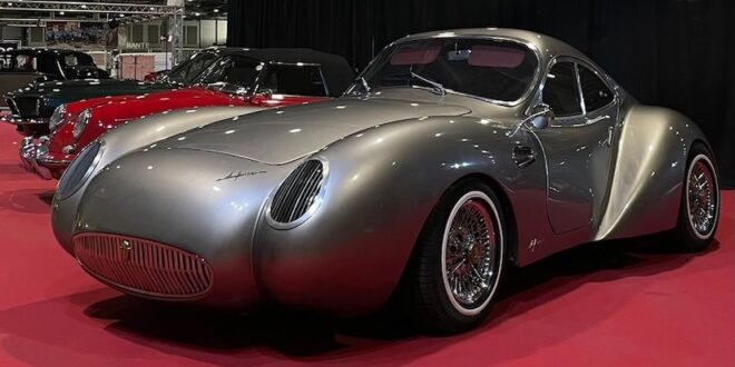 Retro Malaga: Biggest classic car meet of the year - Costa News Spain