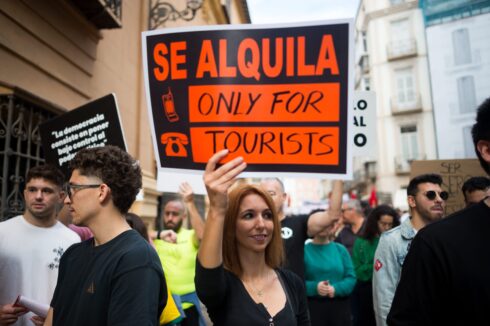 Tourist flats in Spain cause long-term rents to surge by more than 30%, study finds - CSN News