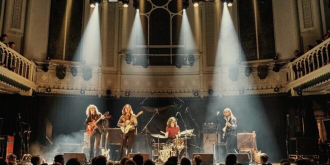 Tambales Rock ‘n’ Roll energy at Louie Louie - Costa News Spain
