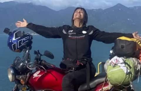 Nomad Biker from Marbella nominated for prize for helping deaf children in Vietnam. - Costa News Spain