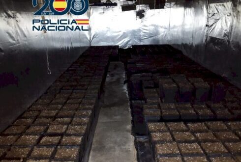 Drugs gang copied ‘Breaking Bad’ narco TV drama by laundering money via a car wash business in Spain