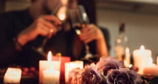 Love is in the air: A magical pre-Valentine’s night at El Greek del Puerto - Costa News Spain