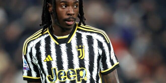 Moise Kean collapses on pitch: Former Premier League striker taken to hospital - CSN News