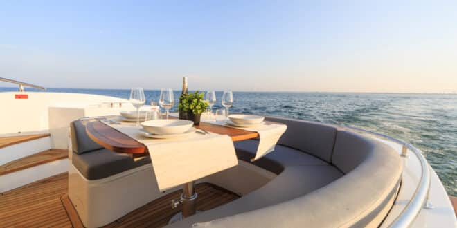 2025 Guide to Marbella’s glamour dining and nightlife