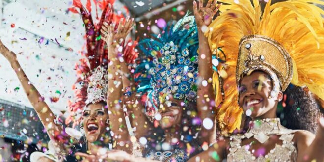 Carnival time for Joyce and Adintre - Costa News Spain