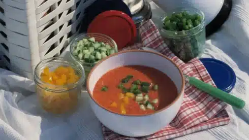 SPANISH RECIPE: Make gazpacho the traditional Andalucian way - CSN News