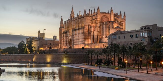 Holiday hotspot in Spain thats 'overrun with tourists' officially 'most visited place in Europe'