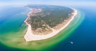 Brits urged to skip Spain for 'Maldives of Europe' - CSN