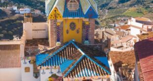 Spain’s underrated road trip through ‘raisin country’ in the Malaga mountains