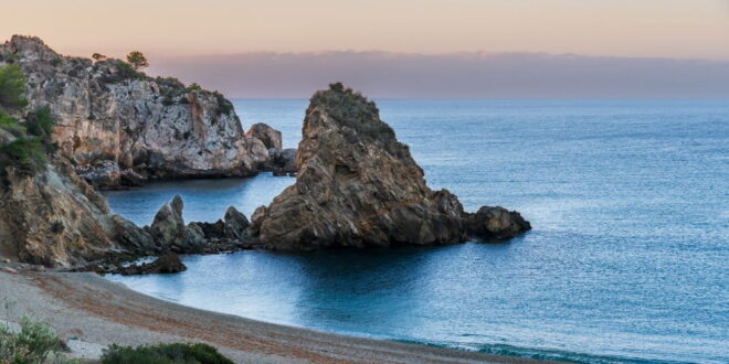 Malagas 7 best coves with crystal-clear waters and great views