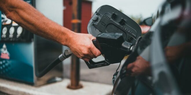 Want to save fuel on every drive? Try these expert-backed tips